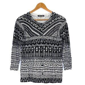 Cable & Gauge Fine Knit Cardigan Sweater Womens size Small Button Up Black White